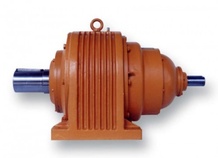 What is a planetary gear reducer